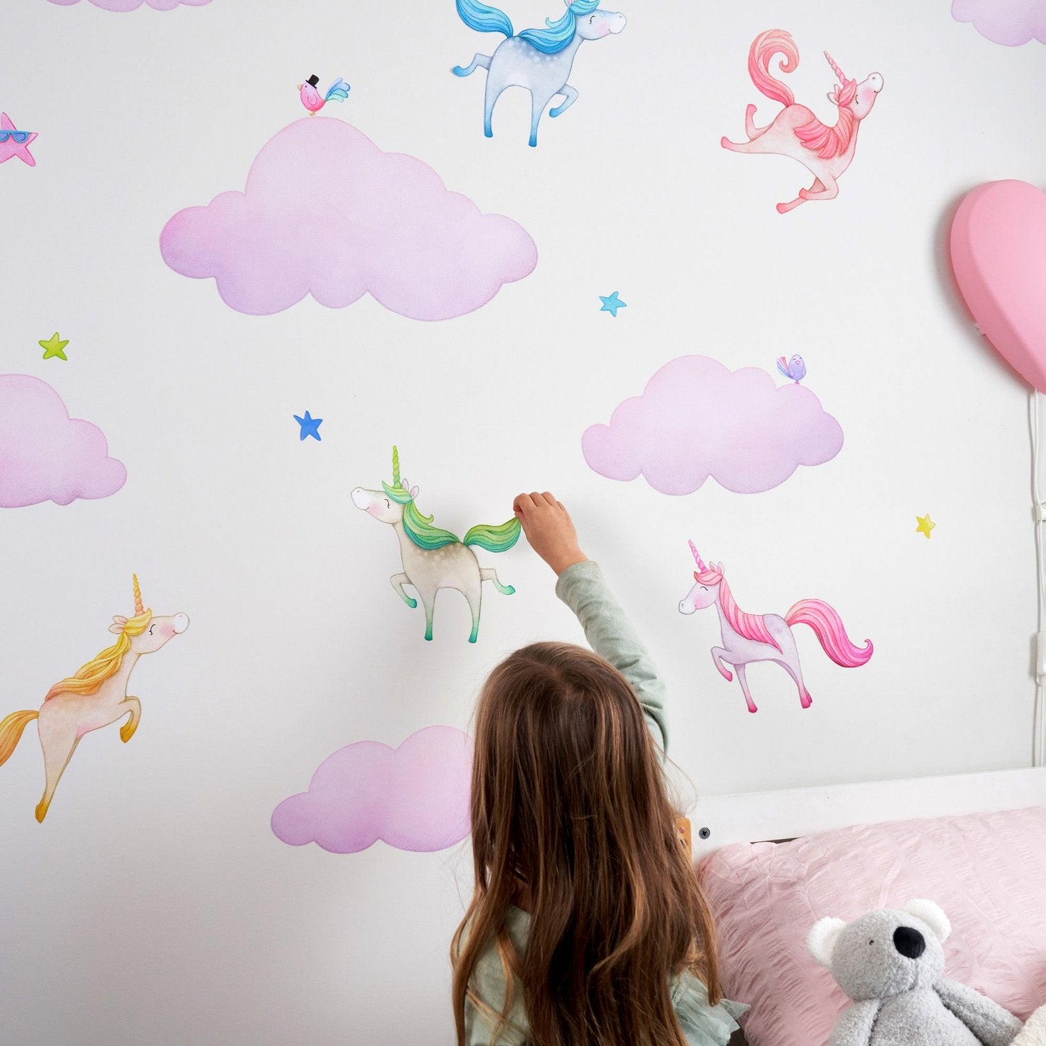 Unicorn wall stickers with dusty pink louds, little girl room